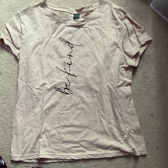 Tops - Picture 4 of 15